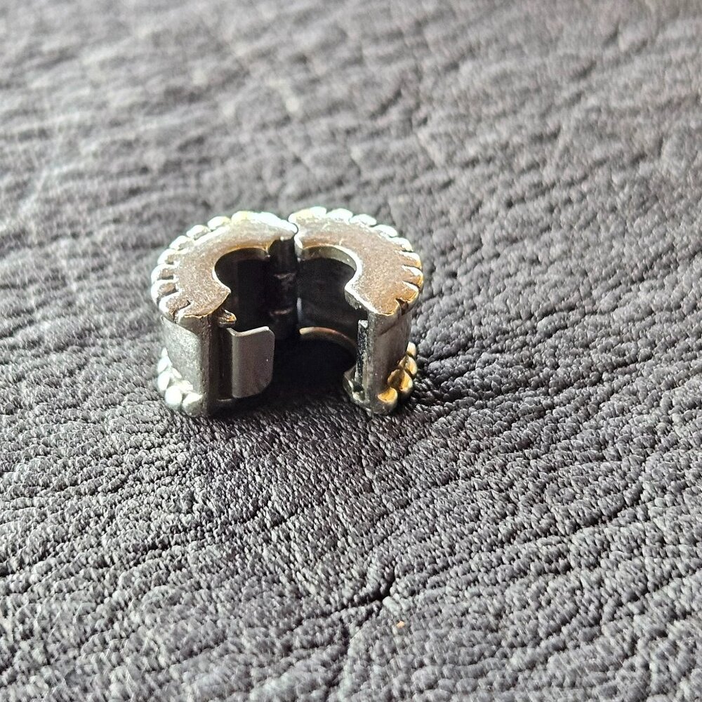 Pandora Sterling Silver Double Wreath Clip Charm (Retired) - Picture 3 of 7